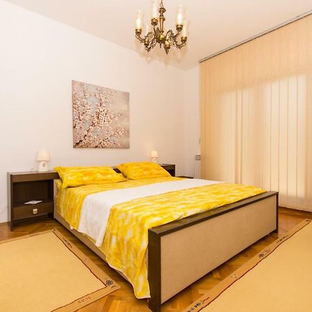 Apartman Mina Trogir Exteriör bild