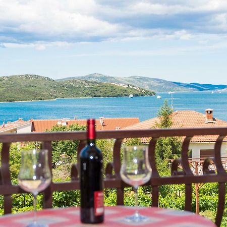 Apartman Mina Trogir Exteriör bild